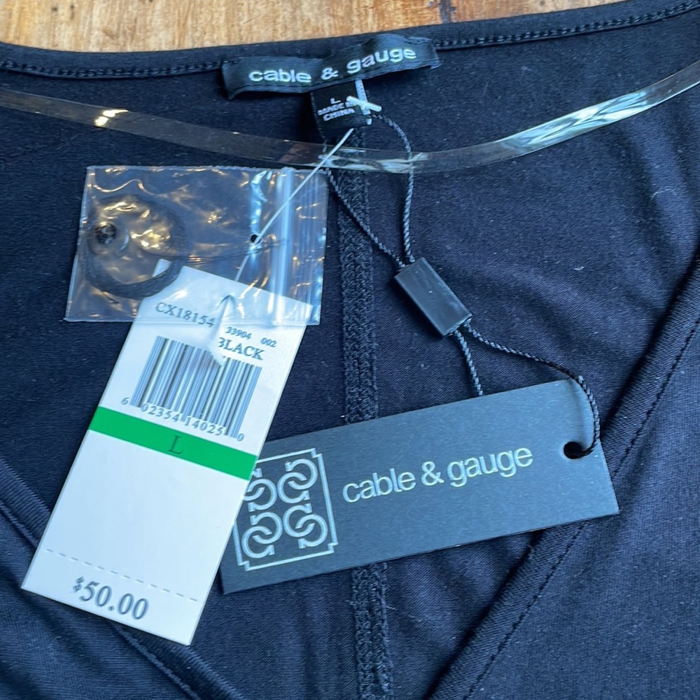 Cable & Gauge Black Tie Front Top L (new with tags)